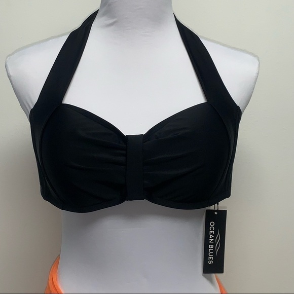 OCEAN BLUES | Size S | Black Ruched Halter Swim Top - Picture 1 of 8